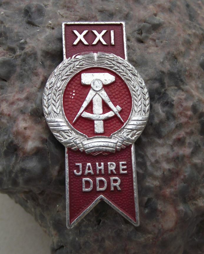 1970 East Germany DDR GDR 21st Anniversary German GDR Commemorative Pin Badge - Badgecrazy