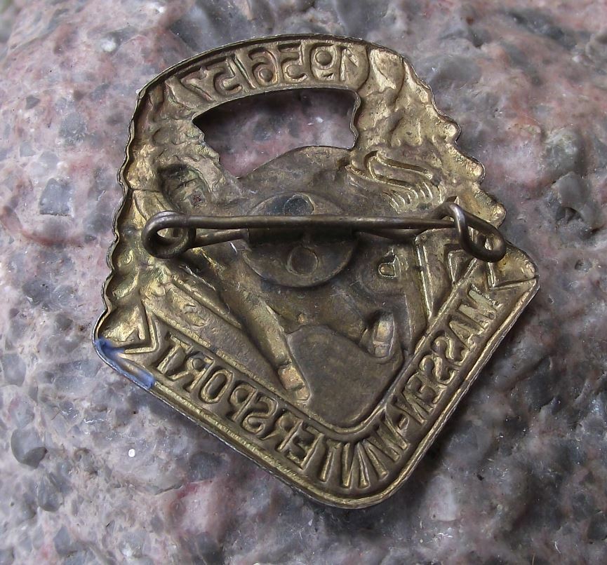 1957 Thalmann Pioneer Organisation Youth Sommersport Athletics Award Pin Badge - Badgecrazy