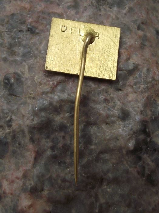 Antique Cactus Club Society Czechoslovakia Roudnice nad Labem Members Pin Badge - Badgecrazy