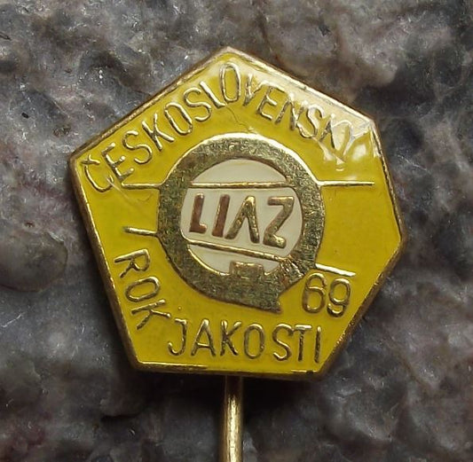 1969 LIAZ Year of Quality Czech Truck & Bus Company Logo Advertising Pin Badge - Badgecrazy