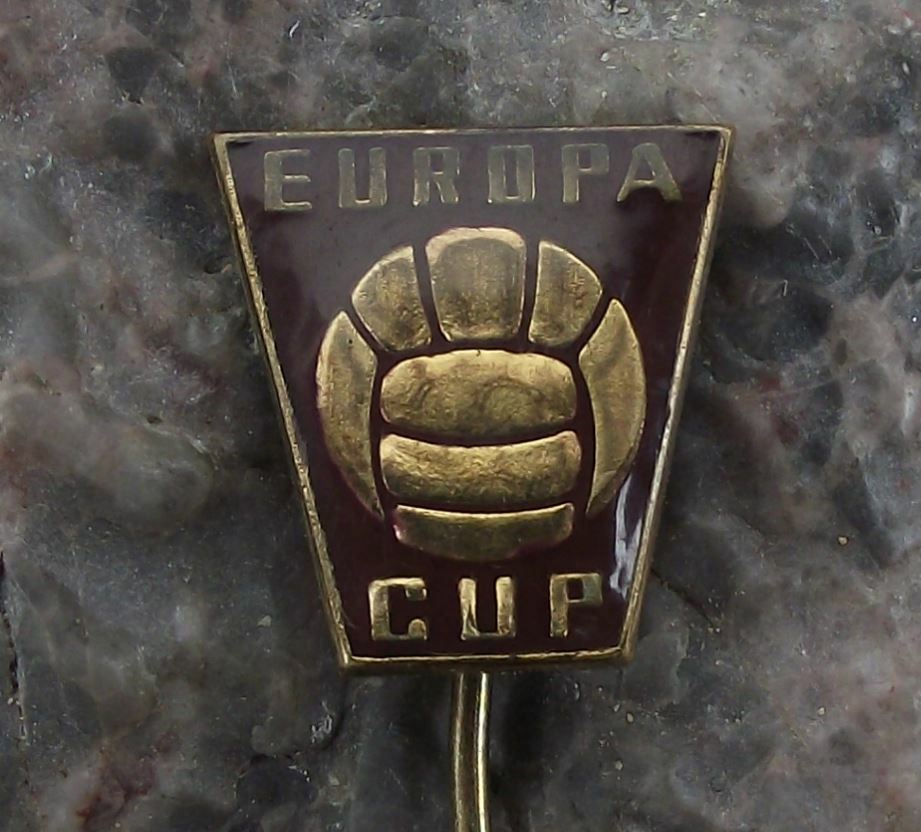 1970's European Champion Clubs Cup Uefa Soccer Championship Football Pin Badge - Badgecrazy