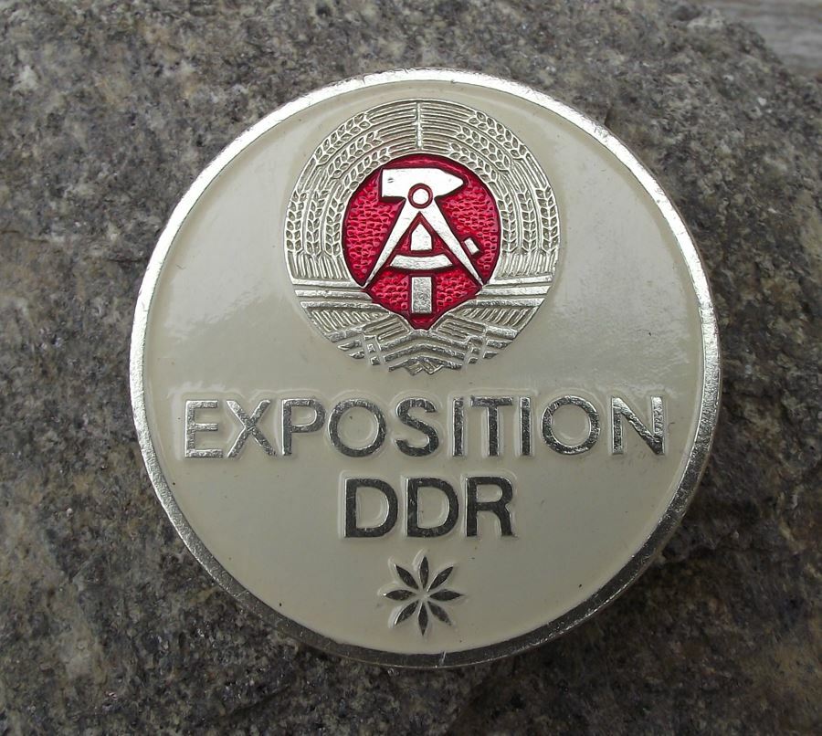 Exposition DDR Large East Germany Expo German Trade Show Exhibition Pin Badge - Badgecrazy