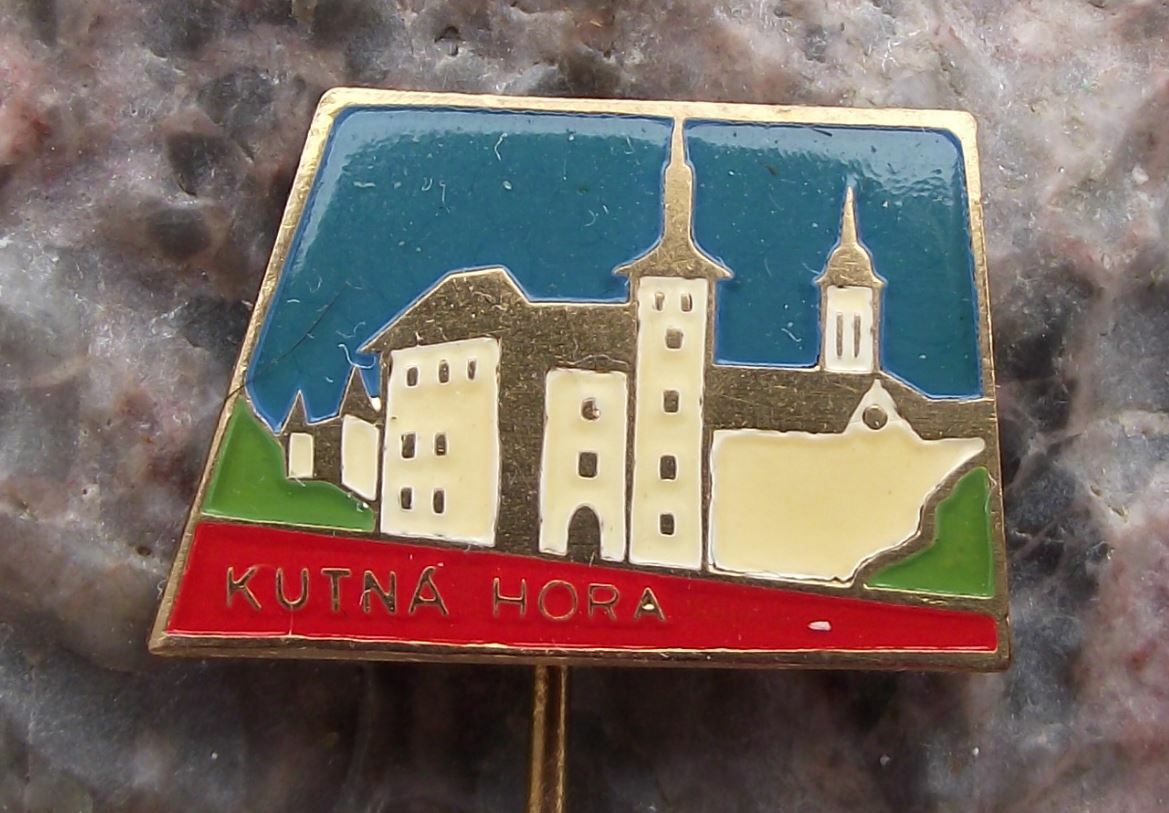 Vintage Kutna Hora St Saint Barbaras Gothic Church Czech Souvenier Pin Badge - Badgecrazy