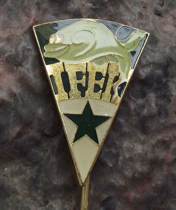 Esperanto Aquarium Tropical Fish Keeper Club Czechoslovakia IFEK Pin Badge - Badgecrazy