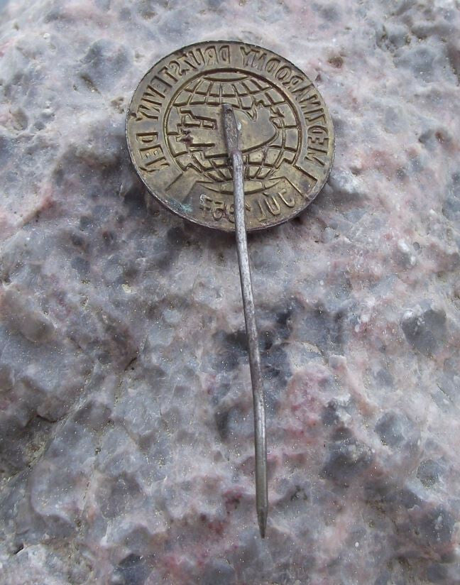1957 International Trade Union Day MDD National Celebration Dove Pin Badge - Badgecrazy