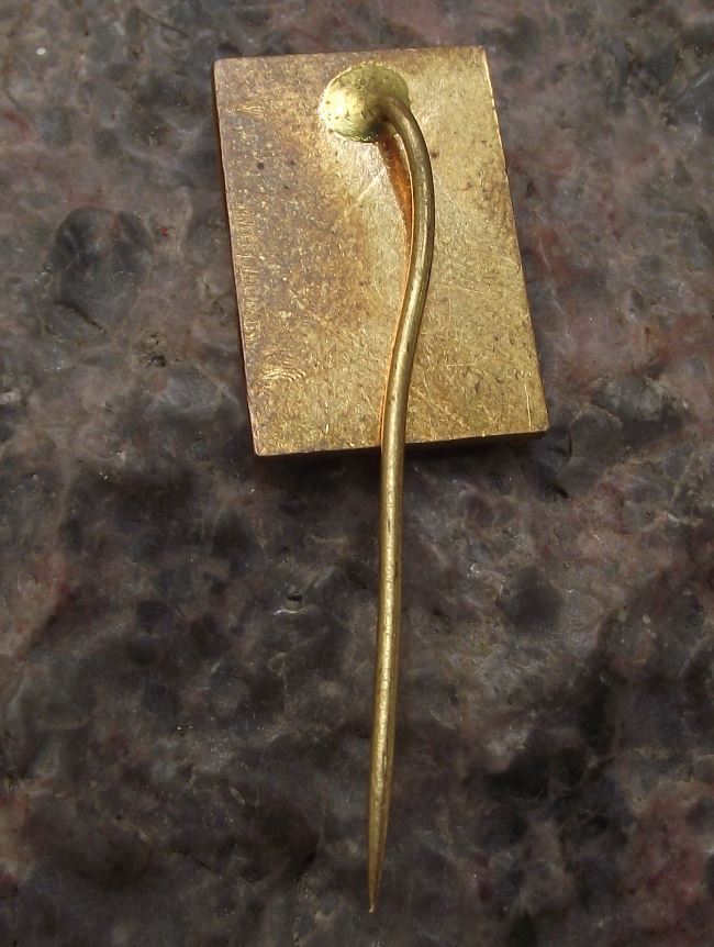 1972 Czech Orienteering Orientacion World Championships CSSR Running Pin Badge - Badgecrazy