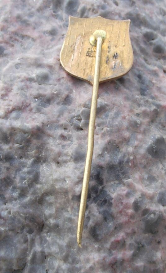 Antique Tatran Praha Prague Czech Crossed Golf Clubs Ball Logo Members Pin Badge - Badgecrazy