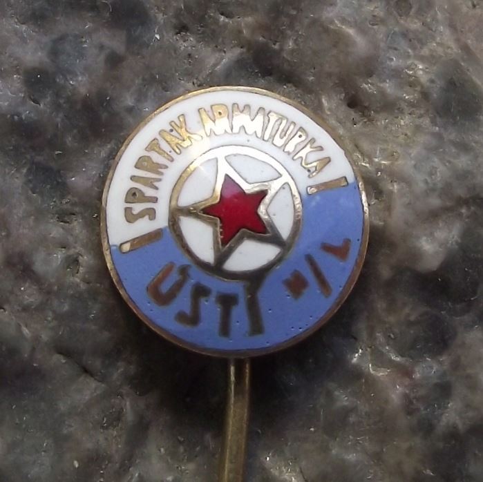 Antique Spartak Usti nad Labem Soccer Czech Football Club Red Star Pin Badge - Badgecrazy