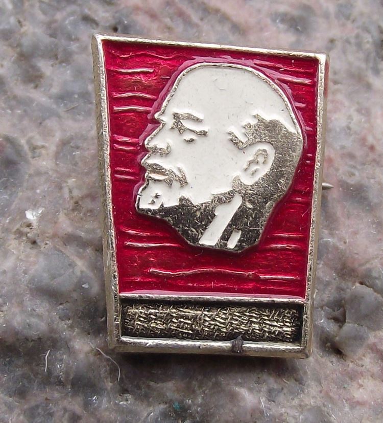 Antique Lenin Russian Soviet Union Communist Politician Molten Lava Pin Badge - Badgecrazy