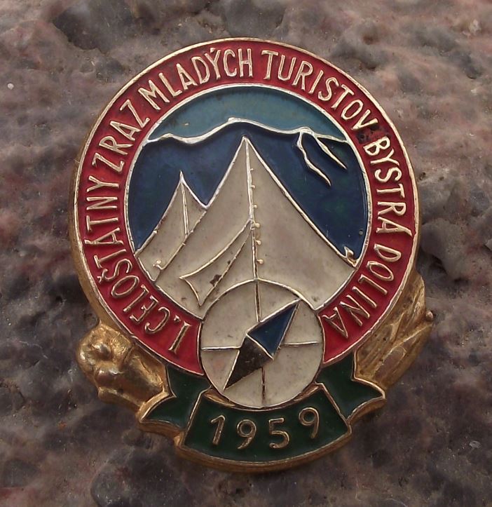 1959 Slovakia Young Pioneer Movement First Jamboree Camping Campfire Pin Badge - Badgecrazy