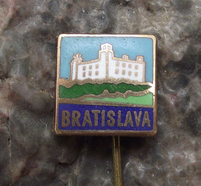 Vintage Bratislava Castle Slovakia Capital City Travel Souvenier Pin Badge - Badgecrazy