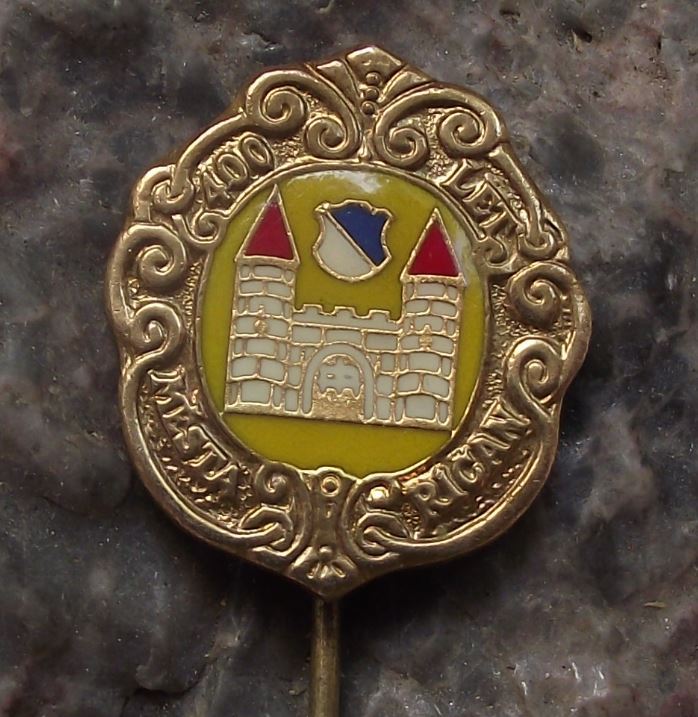 Ricany Town by Prague 400th Anniversary Coat of Arms Heraldic Crest Pin Badge - Badgecrazy