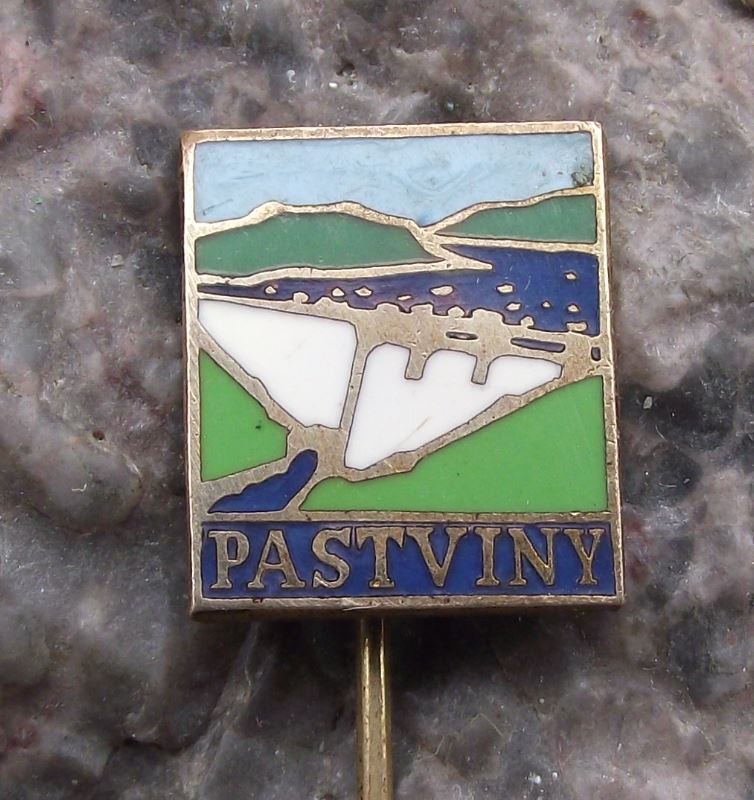 Antique Czech Eagle Mountains Orlicke Hory Pastviny Lake Dam Zamberk Pin Badge - Badgecrazy