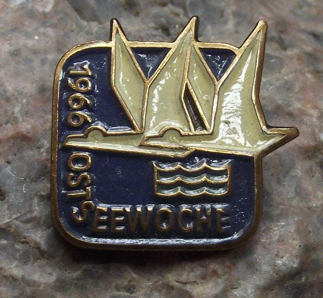 1966 Ostseewoche Baltic Week DDR East Germany International Festival Pin Badge - Badgecrazy