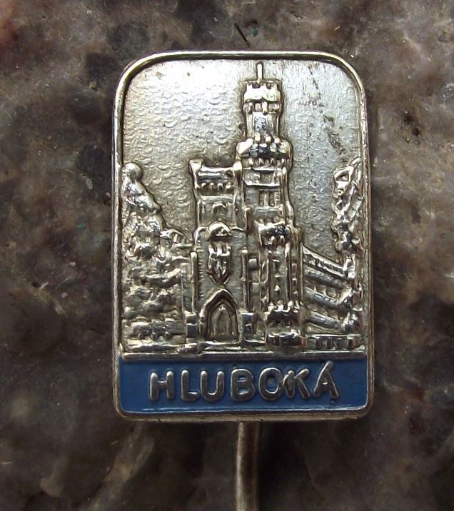 1950s Schloss Frauenberg Hluboka Princess Fairytale Castle Tourist Pin Badge