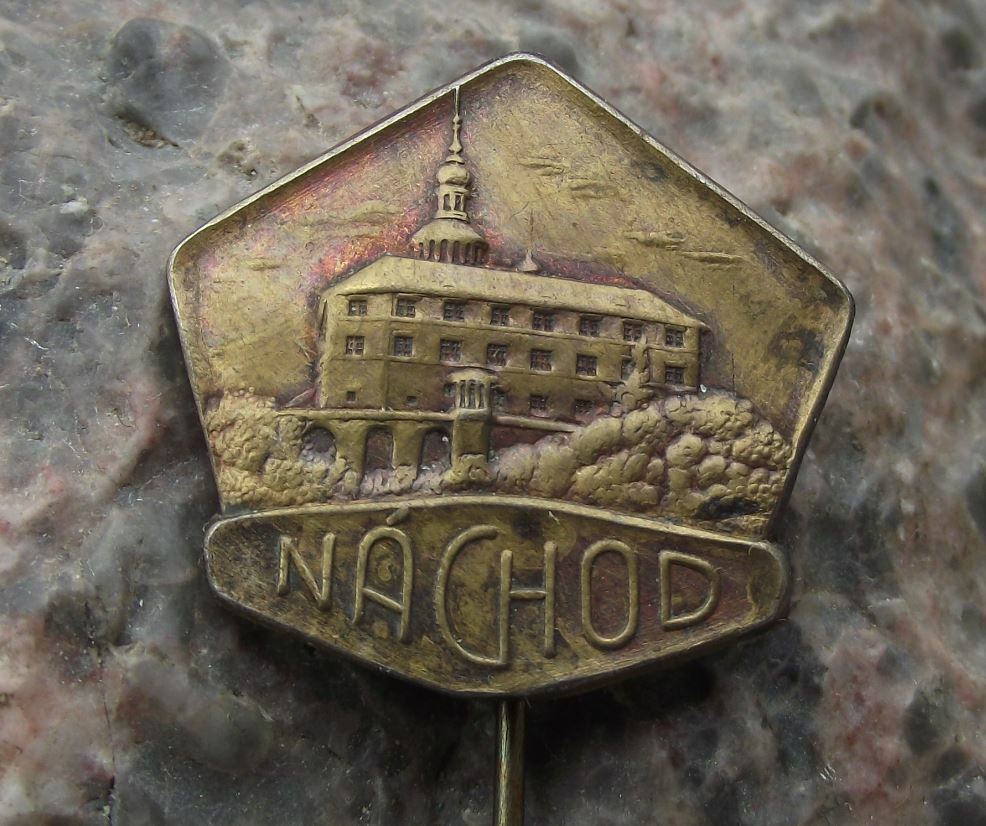 Antique Nachod Gothic Castle Czechoslovakia Baroque Palace Czech Pin Badge - Badgecrazy