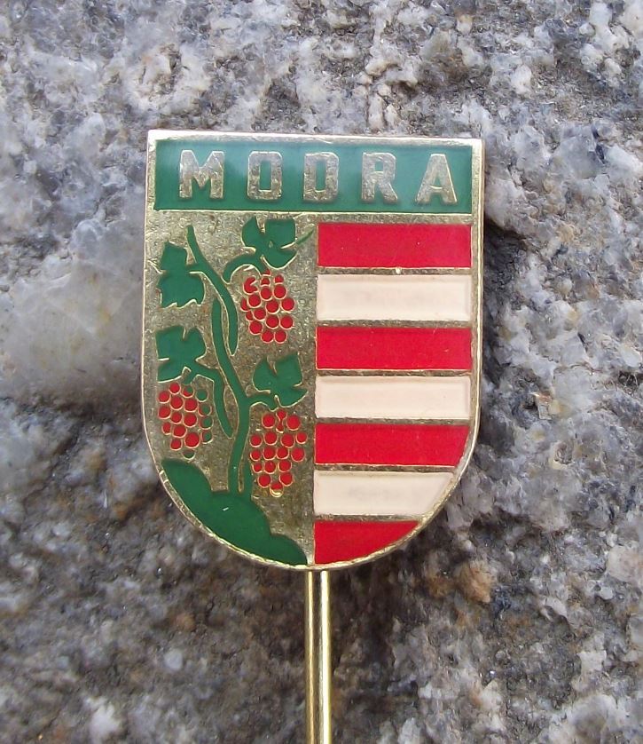 Modra Grapes & Striped Shield Official Czechoslovak Town Heraldic Pin Badge - Badgecrazy
