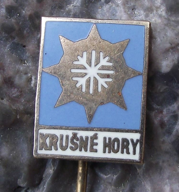 Antique Krusne Hory Czech Ore Mountains Snowflake Sun Motif Tourist Pin Badge - Badgecrazy