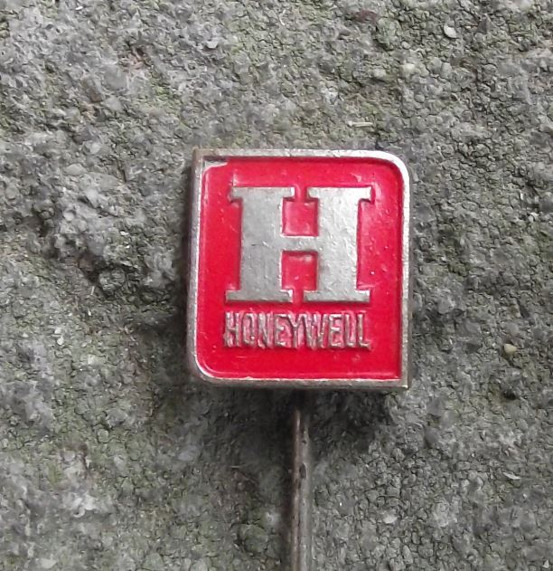 Honeywell Vintage Computer Mainframe Consumer Electronics Technology Pin Badge - Badgecrazy