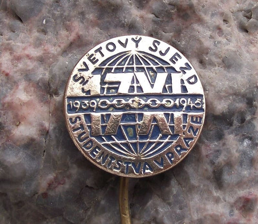 1945 International Students Day Czechoslovakia World Conference Prague Pin Badge