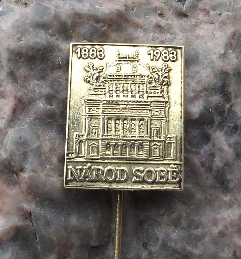 1983 Czech National Theater Prague Theatre 100th Anniversary Centenary Pin Badge - Badgecrazy