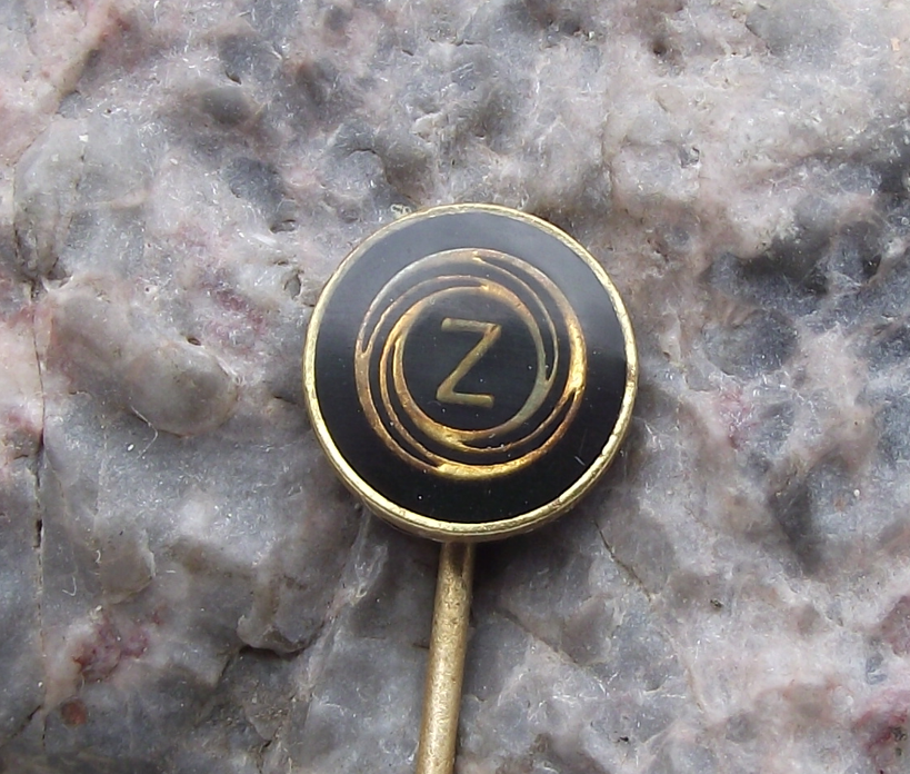Antique CZ Weapons Rifle Gun Pistol Factory Czechoslovakia Light Black Pin Badge - Badgecrazy
