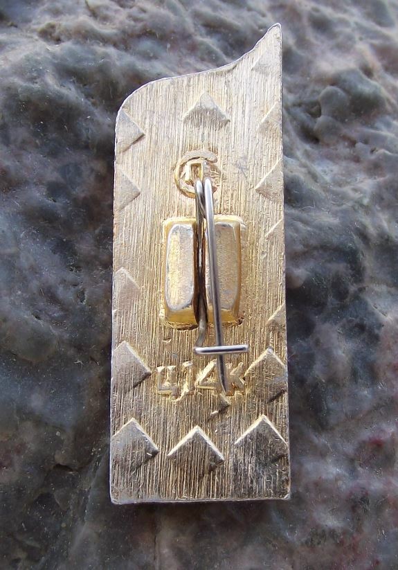 1986 XXVII Soviet Union Congress of the Russian Communist Party Lenin Pin Badge - Badgecrazy