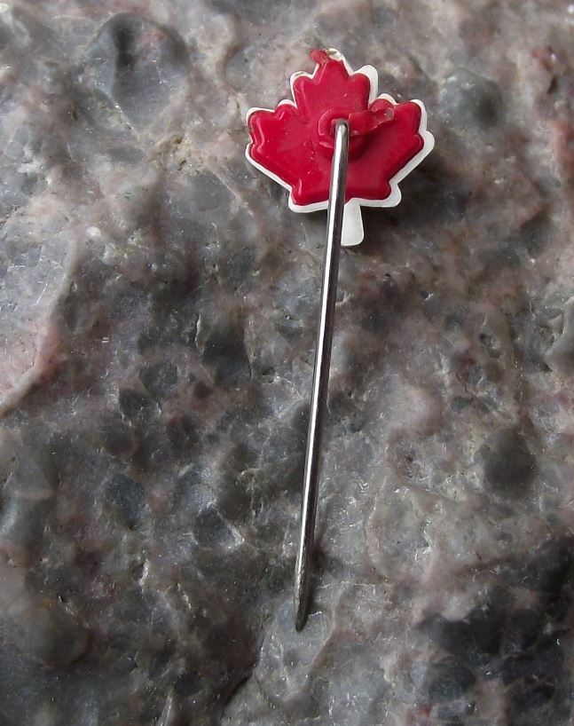 Small Red Maple Leaf White Edges Canadian Canada National Emblem Pin Badge - Badgecrazy
