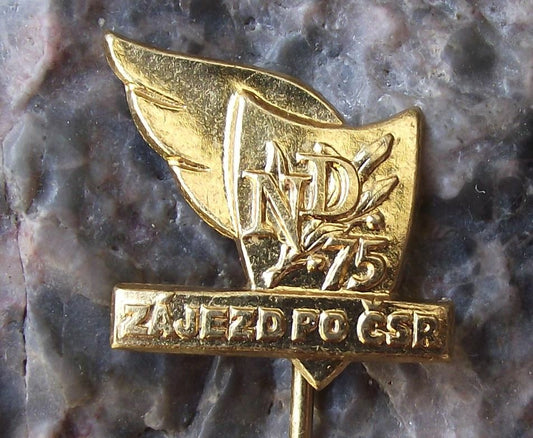1958 Czech National Theater Prague Theatre Divadlo 75th Anniversary Pin Badge - Badgecrazy