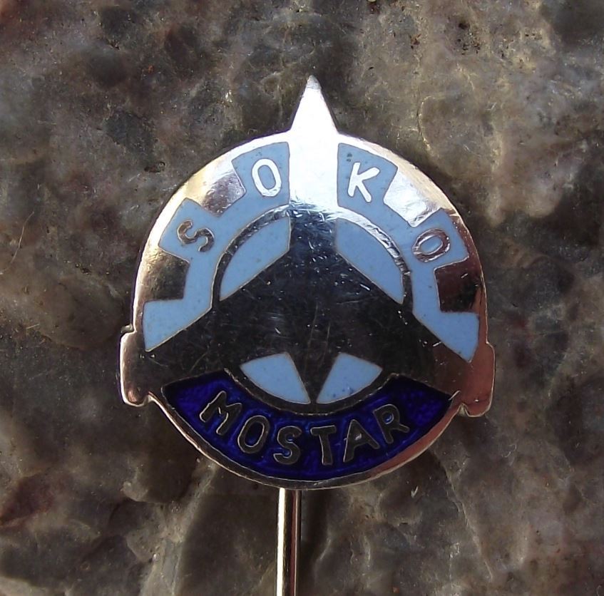 Vintage Soko Mostar Yugoslavia Air Force Aircraft Manufacturer Firm Pin Badge - Badgecrazy