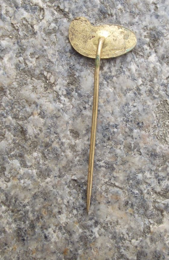 Vintage Moravan Zlin Z-37 Crop Sprayer Glider Towing Aircraft Plane Pin Badge - Badgecrazy