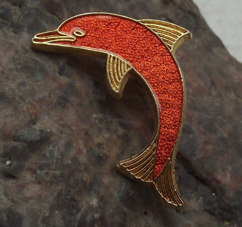 Bottlenose Common Orange Dolphin Ocean Sea Marine Mammal Brooch Pin Badge - Badgecrazy