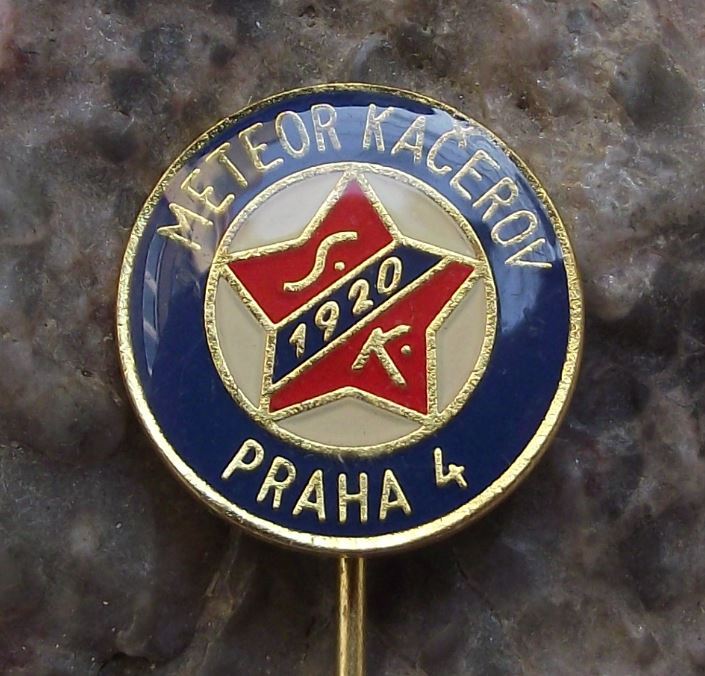 SK Meteor Kacerov 1920 Prague Football Soccer Club Czech Supporters Pin Badge - Badgecrazy