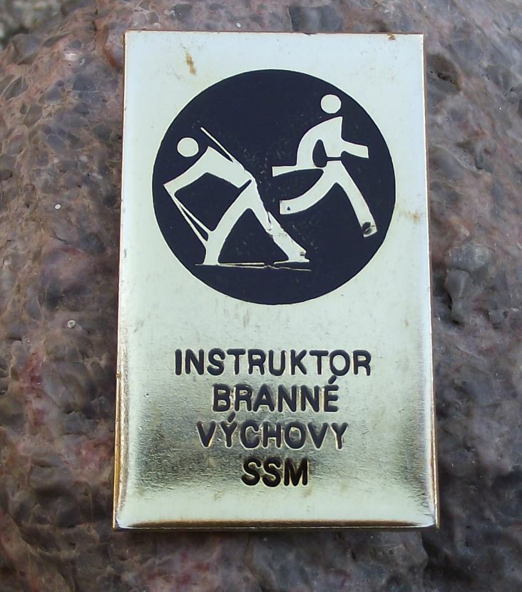 Vintage SSM Live Weapons Training Czech Military Exercises Instructor Pin Badge - Badgecrazy