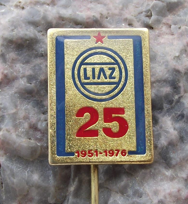 1976 LIAZ Truck Lorry Manufacturuer of Czechoslovakia 25th Anniversary Pin Badge - Badgecrazy