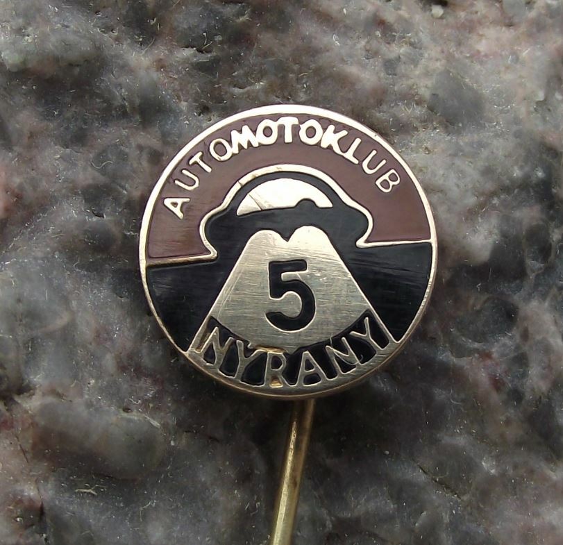 Antique Czech Automotoklub AAA Association Car Club AMK Nyrany Lights Pin Badge - Badgecrazy
