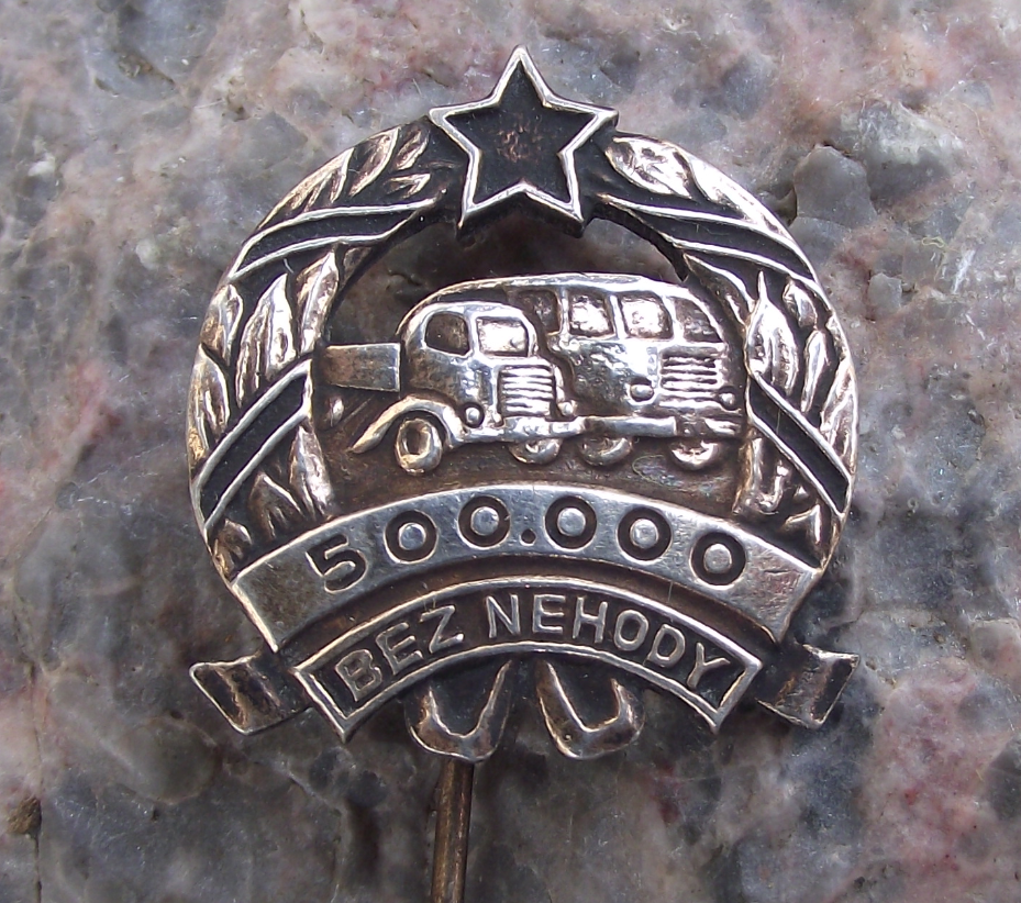 Antique Silver Czechoslovakia Safe Driver Award Bus Truck 500000 km Pin Badge - Badgecrazy