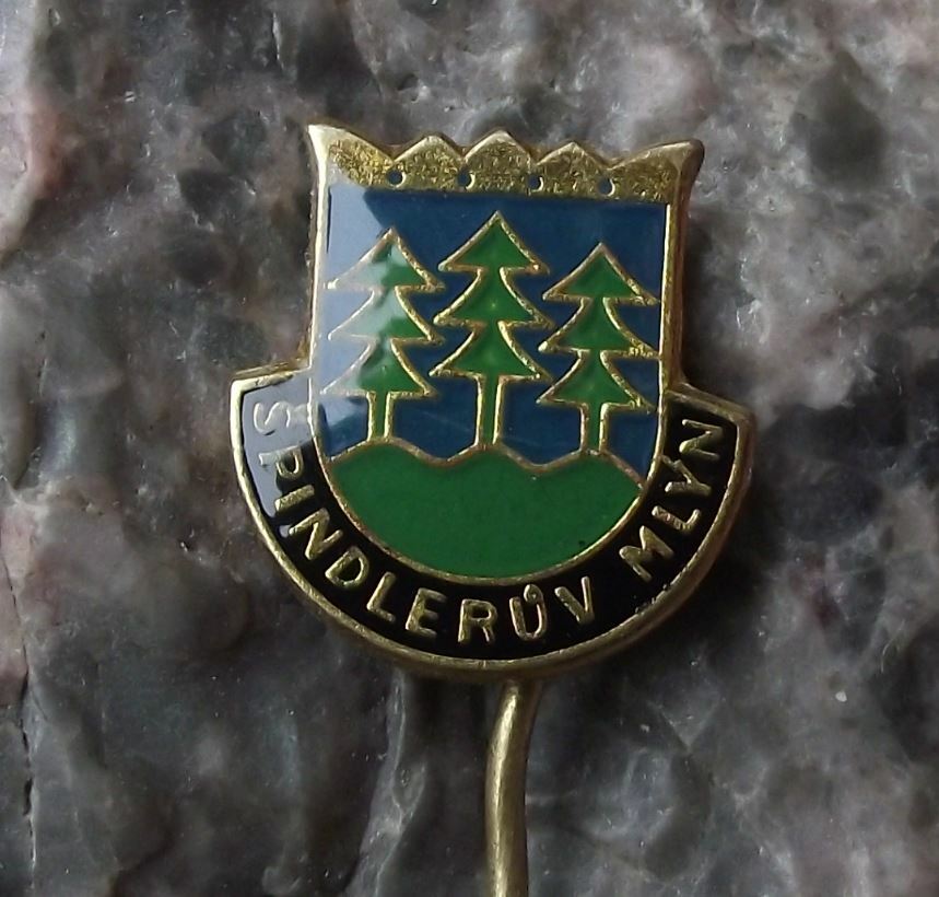 Antique Spindleruv Mlyn Mountain Czech Ski Resort Pine Fir Trees Pin Badge - Badgecrazy