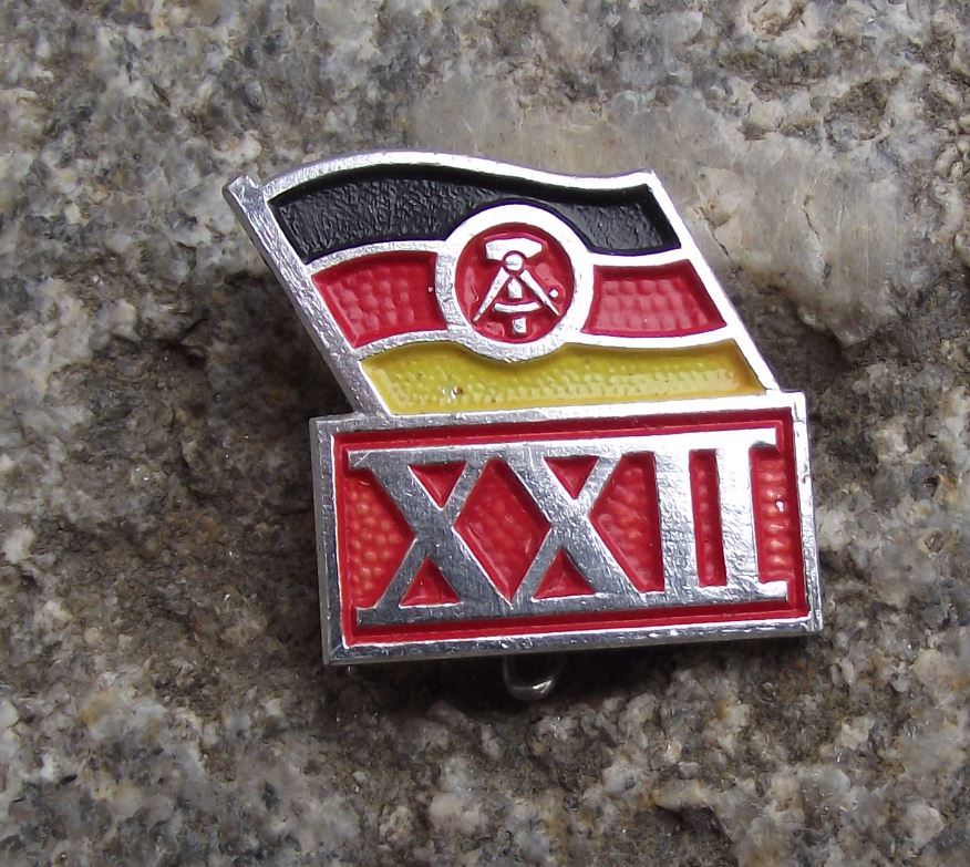 1971 East Germany DDR GDR 22nd Anniversary German GDR Commemorative Pin Badge - Badgecrazy