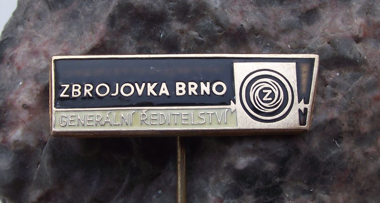 Cz Czechoslovakia Czech Weapons Rifle Gun General Management Brno Pin Badge - Badgecrazy