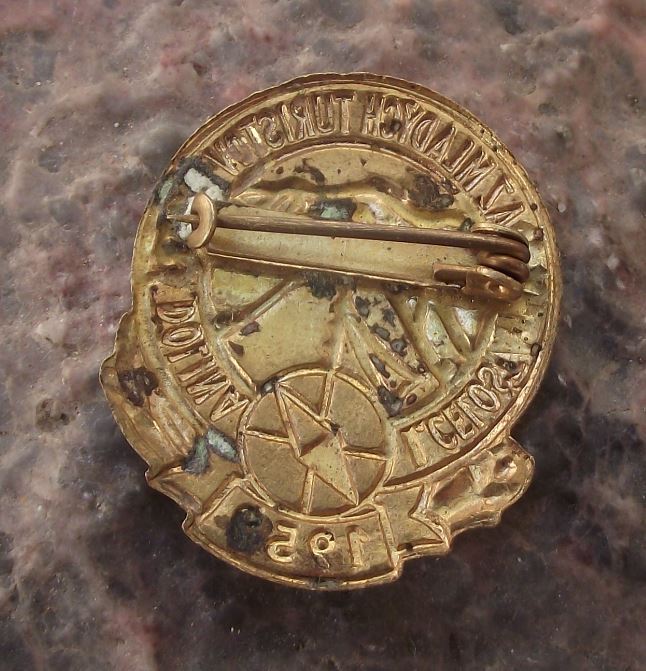 1959 Slovakia Young Pioneer Movement First Jamboree Camping Campfire Pin Badge - Badgecrazy