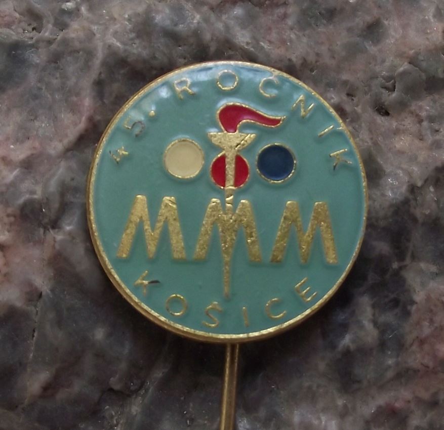 1975 Slovakia International Marathon Running Race MMM Kosice Athletics Pin Badge - Badgecrazy