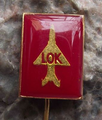 Sukhoi Su-22 20 17 Fitter Aircraft Kbely Aeroplane LOK Repair Facility Pin Badge - Badgecrazy