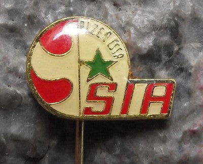 Plzen Pilsen Esperanto Society Green Star Members Speakers Language Pin Badge - Badgecrazy