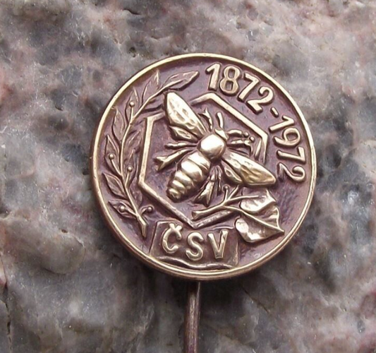 1972 CSV Czech Honey Bee Keeping Association 100th Year Centenary Pin Badge