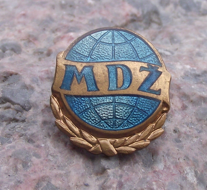 International Women's Day Czech MDZ World Laurel Leaves Pin Badge