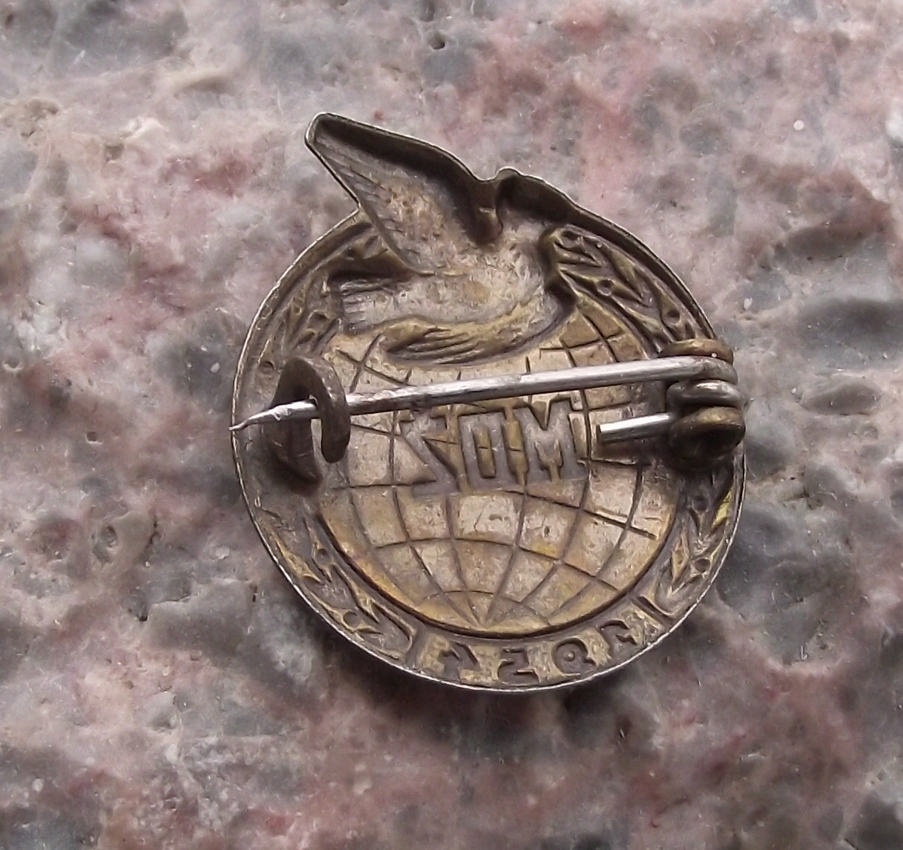 1954 International Women's Day MDZ White Dove World Peace Earth Pin Badge