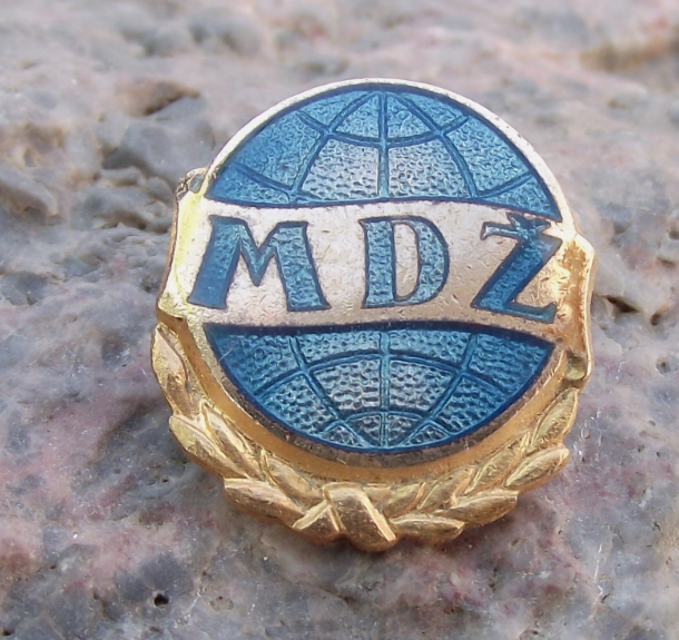 International Women's Day Czech MDZ World Laurel Leaves Pin Badge