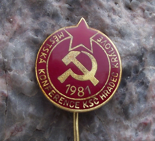 1981 Hradec Kralove KSC Czech City Communist Party Conference Pin Badge