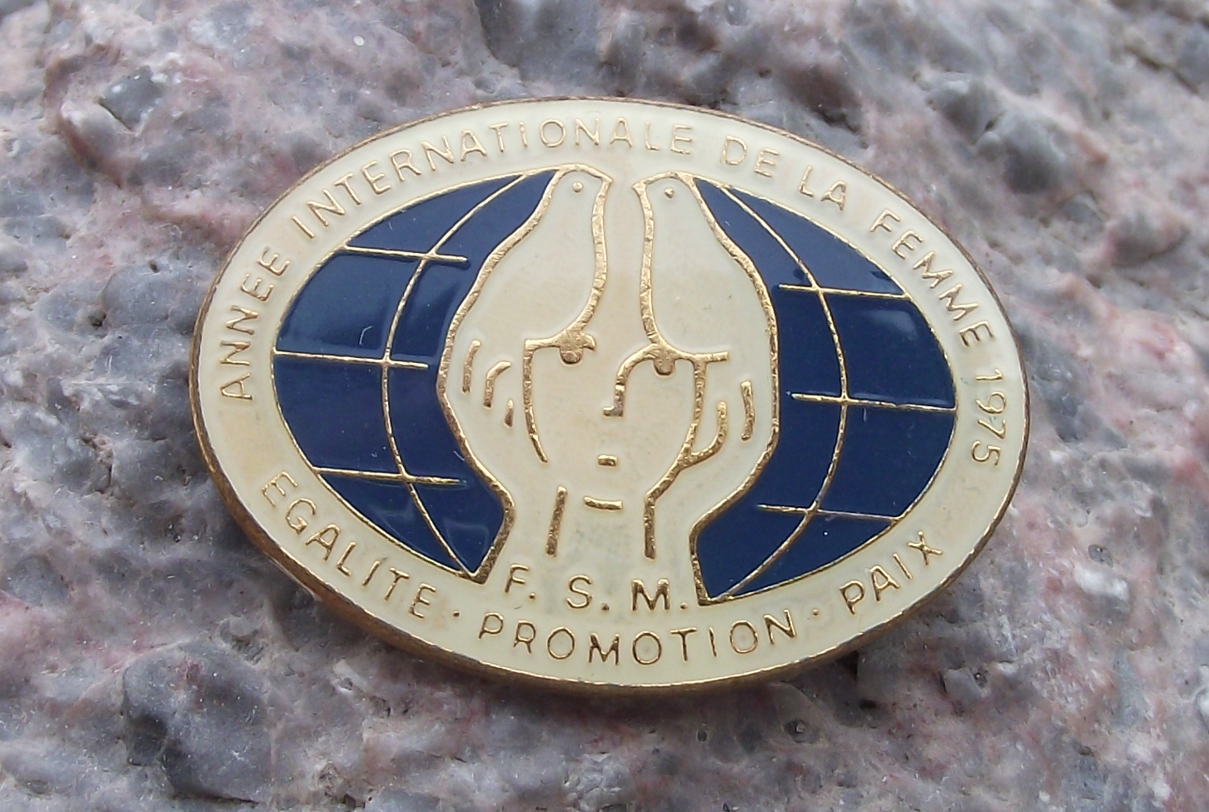 1975 FSM International Year of the Woman Women's Celebration Dove Pin Badge